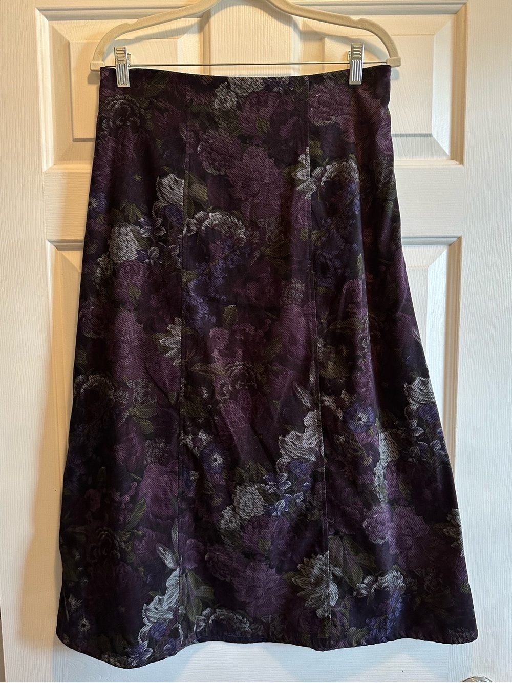 90’s Vintage Floral A Line Midi Skirt PL Black Purple Whimsigoth Dark Romantic